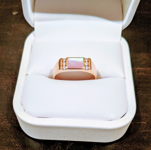 14k Pink Mother of Pearl Diamond Rose Gold Ring - Picture 14 of 14